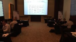 Dubai SMBs: Revolutionize Customer Service with AI Automation & WhatsApp Bots